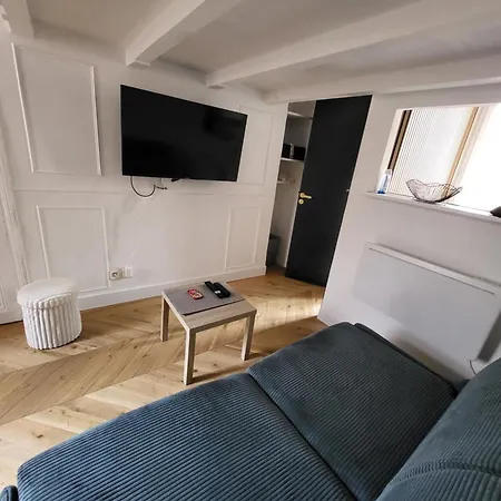 Cosy Mezzanine 2-4p Carre D'or