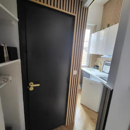 Cosy Mezzanine 2-4p Carre D'or ニース