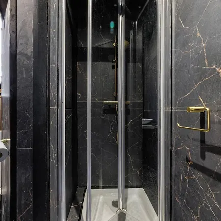 Cosy Mezzanine 2-4p Carre D'or Διαμέρισμα *