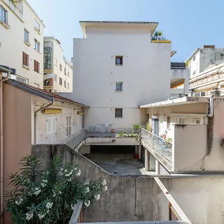 Διαμέρισμα Cosy Mezzanine 2-4p Carre D'or