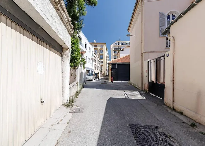 Cosy Mezzanine 2-4p Carre D'or *