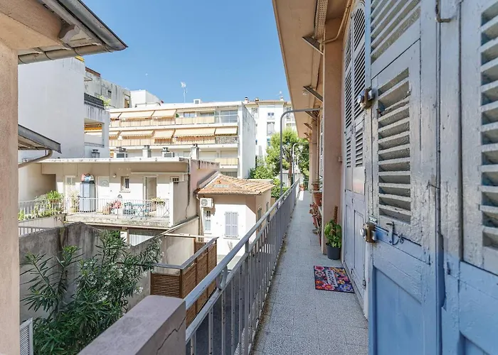 Cosy Mezzanine 2-4p Carre D'or Apartman